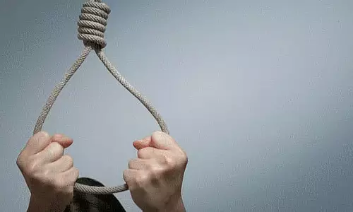 भोपाल में अपार्टमेंट से बिजनेसमैन का शव मिला, कथित सुसाइड नोट में आर्थिक धोखाधड़ी का आरोप भोपाल में अपार्टमेंट से बिजनेसमैन का शव मिला, कथित सुसाइड नोट में आर्थिक धोखाधड़ी का आरोप