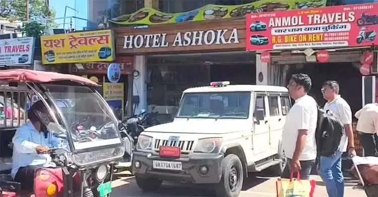 पूर्व मेयर के पति के होटल पर जीएसटी की कार्रवाई