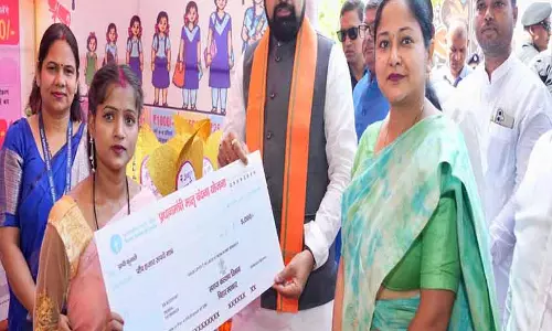मुख्यमंत्री सम्राट चौधरी ने आंगन का मिलन का किया उद्घाटन मुख्यमंत्री सम्राट चौधरी ने आंगन का मिलन का किया उद्घाटन
