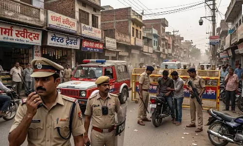 मस्जिद के बाहर हनुमान चालीसा का ऐलान