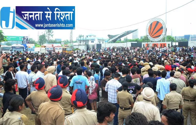 LPU में हिंसा पर उठे कई सवाल LPU में हिंसा पर उठे कई सवाल