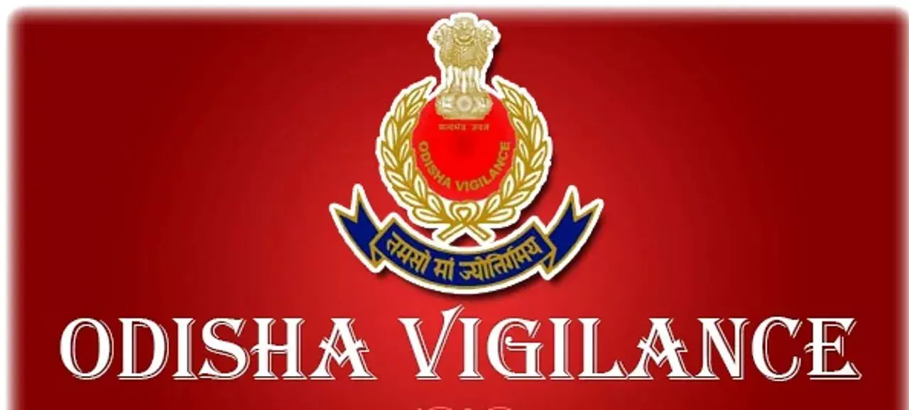 आय से अधिक संपत्ति मामले में AEE गिरफ्तार, करोड़ों की संपत्ति का खुलासा आय से अधिक संपत्ति मामले में AEE गिरफ्तार, करोड़ों की संपत्ति का खुलासा