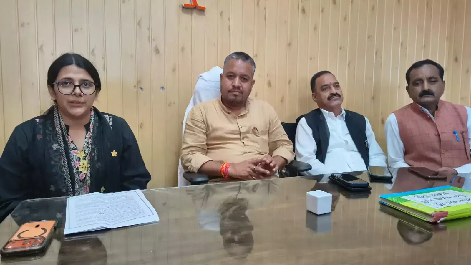 कांग्रेस समेत विपक्ष एसआईआर पर फैला रहा भ्रम: भाजपा कांग्रेस समेत विपक्ष एसआईआर पर फैला रहा भ्रम: भाजपा