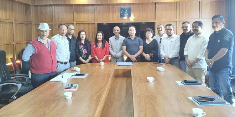 जमीनी स्तर पर समन्वय मजबूत करने में ‘कनेक्ट टू CM’ पहल बनी अहम जमीनी स्तर पर समन्वय मजबूत करने में ‘कनेक्ट टू CM’ पहल बनी अहम