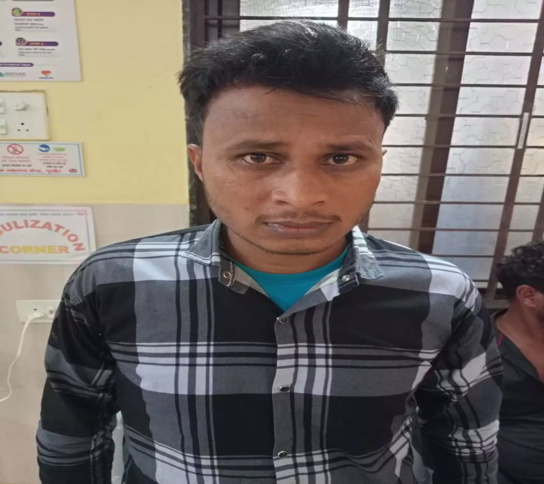 चाइल्ड पोर्नोग्राफी केस का फरार आरोपी बिहार से गिरफ्तार चाइल्ड पोर्नोग्राफी केस का फरार आरोपी बिहार से गिरफ्तार
