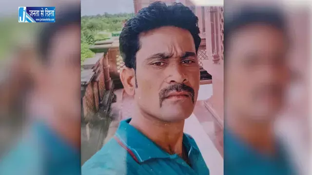 बंदरों से बचने के चक्कर में छत से गिरा युवक, अस्पताल में मौत बंदरों से बचने के चक्कर में छत से गिरा युवक, अस्पताल में मौत