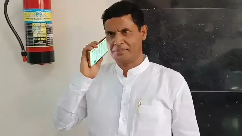 भाजपा नेता जाहिद हुसैन को धमकी, रंगदारी मांगने वालों की तलाश शुरू भाजपा नेता जाहिद हुसैन को धमकी, रंगदारी मांगने वालों की तलाश शुरू