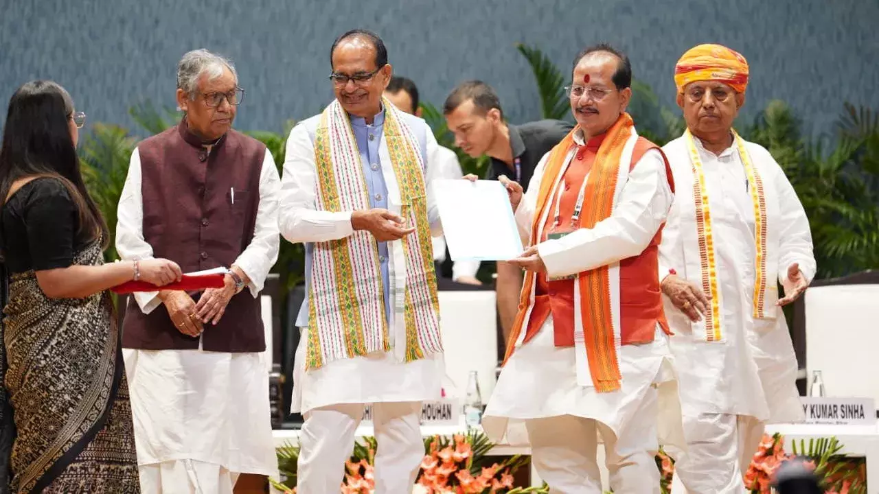 PM-RKVY योजना: 10 राज्यों के लिए ₹1,200 करोड़ का फंड जारी PM-RKVY योजना: 10 राज्यों के लिए ₹1,200 करोड़ का फंड जारी
