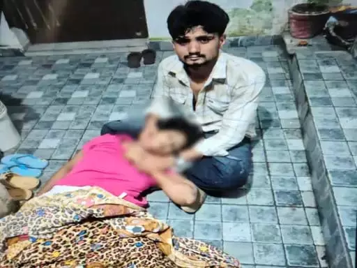 CISF जवान के घर मिली युवती की लाश, लिव-इन का खुलासा CISF जवान के घर मिली युवती की लाश, लिव-इन का खुलासा