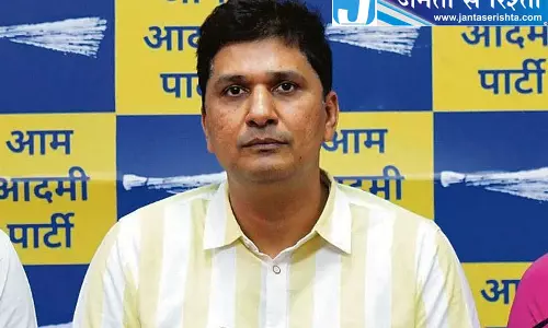 पुलिस पर हमले के आरोप में AAP नेताओं पर FIR