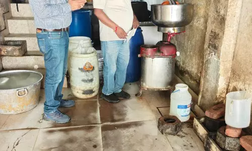 वाहन की कमी से प्रभावित खाद्य विभाग की कार्रवाई