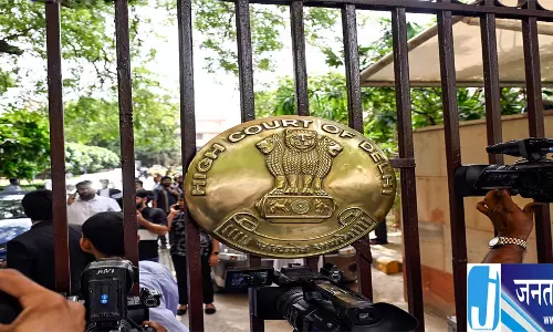 लाल किले पर INA स्मारक की मांग वाली PIL खारिज लाल किले पर INA स्मारक की मांग वाली PIL खारिज