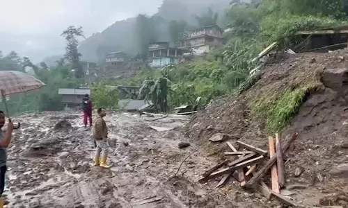 सिक्किम HC ने सभी जिलों से जलवायु-जोखिम मूल्यांकन मांगा