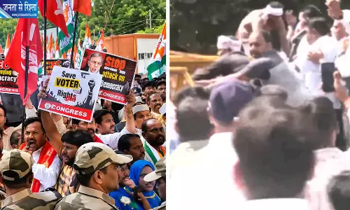 SIR के खिलाफ मध्य प्रदेश में कांग्रेस का प्रदर्शन, ग्वालियर-इंदौर में CEC के इस्तीफे की मांग