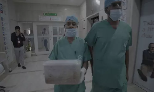 11 साल की बच्ची की कैंसरग्रस्त हड्डी का अनोखा इलाज 11 साल की बच्ची की कैंसरग्रस्त हड्डी का अनोखा इलाज