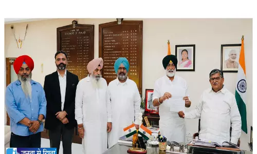 खैरा ने सरकारी आवासों के कथित दुरुपयोग का मुद्दा उठाया खैरा ने सरकारी आवासों के कथित दुरुपयोग का मुद्दा उठाया