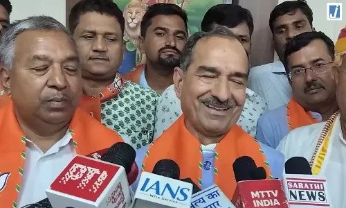 अजमेर में मदन राठौड़ का कांग्रेस पर पलटवार, बोले- जनादेश का सम्मान करें अजमेर में मदन राठौड़ का कांग्रेस पर पलटवार, बोले- जनादेश का सम्मान करें