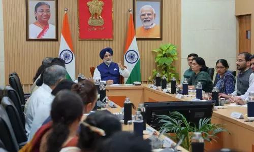 DU छात्राओं की सुरक्षा पर LG की अहम बैठक DU छात्राओं की सुरक्षा पर LG की अहम बैठक