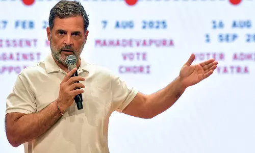 राहुल गांधी ने केंद्र को घेरा शिक्षा सिस्टम पर उठाए गंभीर सवाल राहुल गांधी ने केंद्र को घेरा शिक्षा सिस्टम पर उठाए गंभीर सवाल
