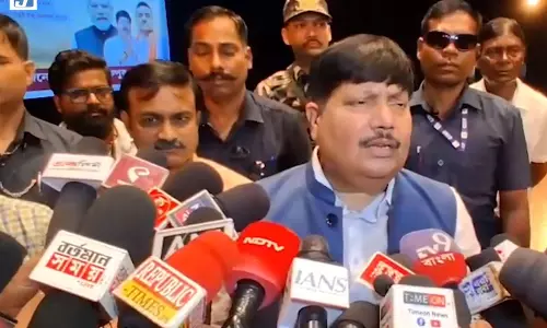 रीजनगर में अरुण सिंह का हमला, ममता बनर्जी और इंद्रनील सेन पर लगाए गंभीर आरोप रीजनगर में अरुण सिंह का हमला, ममता बनर्जी और इंद्रनील सेन पर लगाए गंभीर आरोप