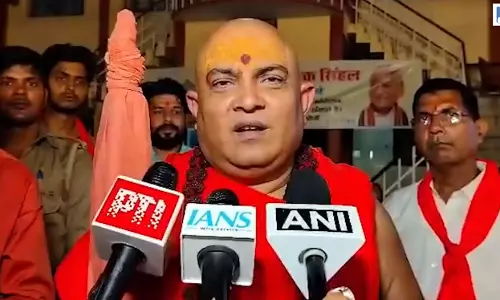 अशोक सिंघल की जन्मशती पर बोले जितेंद्रानंद सरस्वती अशोक सिंघल की जन्मशती पर बोले जितेंद्रानंद सरस्वती