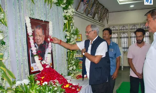 स्वर्गीय पूरनमल अग्रवाल की पगड़ी रस्म में शामिल होकर दी श्रद्धांजलि स्वर्गीय पूरनमल अग्रवाल की पगड़ी रस्म में शामिल होकर दी श्रद्धांजलि
