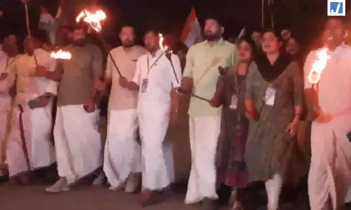 CEC ज्ञानेश कुमार के खिलाफ यूथ कांग्रेस का मार्च