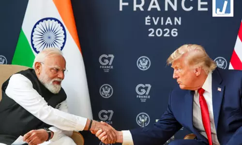 देर रात PM मोदी और ट्रंप की फोन पर बातचीत