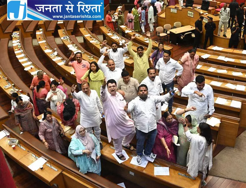 Delhi की सफाई के लिए नई मशीनों को मंजूरी Delhi की सफाई के लिए नई मशीनों को मंजूरी