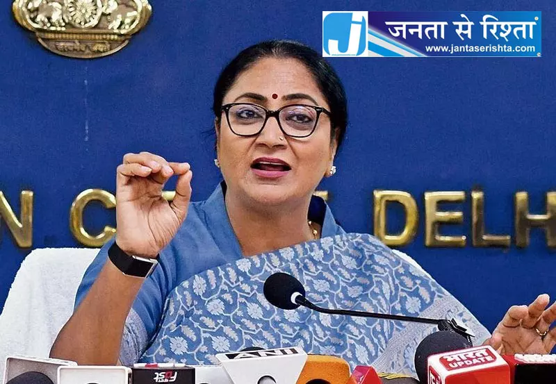दिल्ली कैबिनेट ने 30 ईवी रोड स्वीपर को मंजूरी दी दिल्ली कैबिनेट ने 30 ईवी रोड स्वीपर को मंजूरी दी