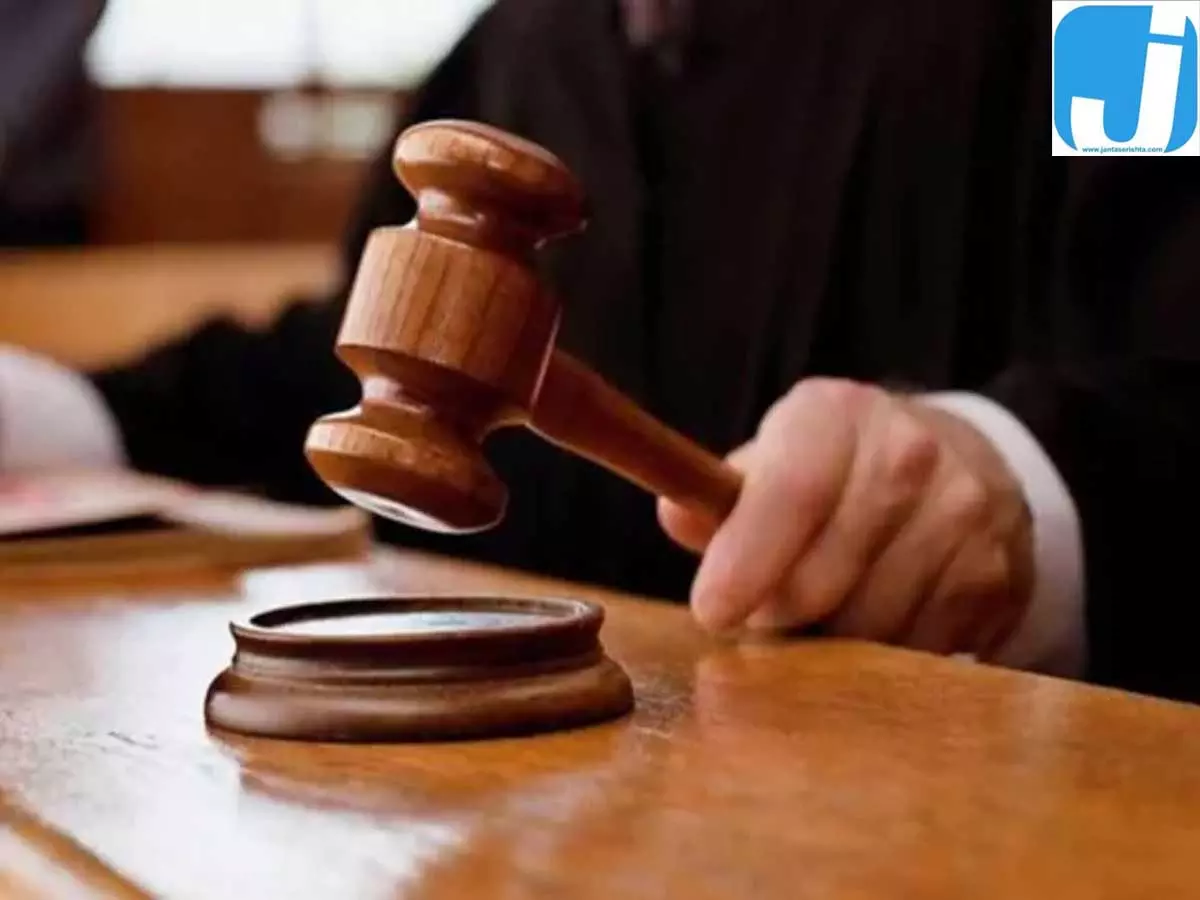 छात्रा की मौत के बाद प्रशासन सख्त, DJ पर लगा प्रतिबंध छात्रा की मौत के बाद प्रशासन सख्त, DJ पर लगा प्रतिबंध