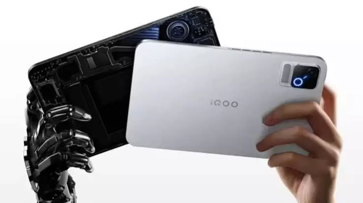 iQOO Pad Ultra 165Hz AMOLED डिस्प्ले के साथ हुआ लॉन्च, 9020mAh बैटरी iQOO Pad Ultra 165Hz AMOLED डिस्प्ले के साथ हुआ लॉन्च, 9020mAh बैटरी