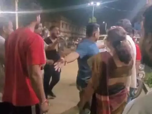 भिलाई में युवा कांग्रेस चुनाव पर फर्जी वोटिंग का आरोप भिलाई में युवा कांग्रेस चुनाव पर फर्जी वोटिंग का आरोप