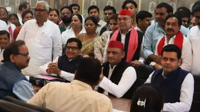 राज्यसभा चुनाव में सपा का सरप्राइज, धनराज नथवानी को बनाया दूसरा प्रत्याशी राज्यसभा चुनाव में सपा का सरप्राइज, धनराज नथवानी को बनाया दूसरा प्रत्याशी