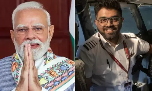 पीएम मोदी ने फ्लाईदुबई के भारतीय कैप्टन स्मित मच्छार की बहादुरी को सराहा पीएम मोदी ने फ्लाईदुबई के भारतीय कैप्टन स्मित मच्छार की बहादुरी को सराहा