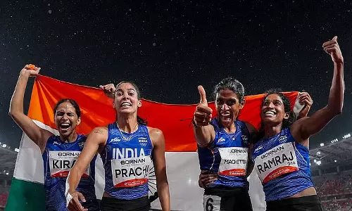 एशियन गेम्स 2026 में एम. आर. पूवम्मा का कमाल, 4x400 मीटर रिले में गोल्ड और मिक्स्ड रिले में सिल्वर एशियन गेम्स 2026 में एम. आर. पूवम्मा का कमाल, 4x400 मीटर रिले में गोल्ड और मिक्स्ड रिले में सिल्वर