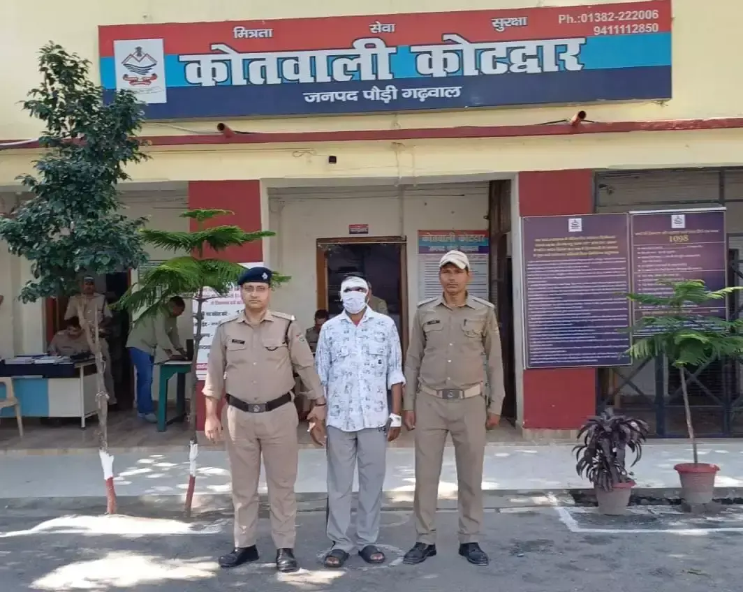 यूटीईटी में नकल कराने की कोशिश, मुख्य अभ्यर्थी पुलिस के हत्थे चढ़ा यूटीईटी में नकल कराने की कोशिश, मुख्य अभ्यर्थी पुलिस के हत्थे चढ़ा