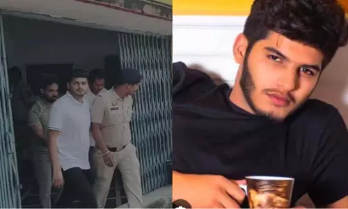 फरार Shoaib Dhebar के संभावित ठिकानों पर छापा