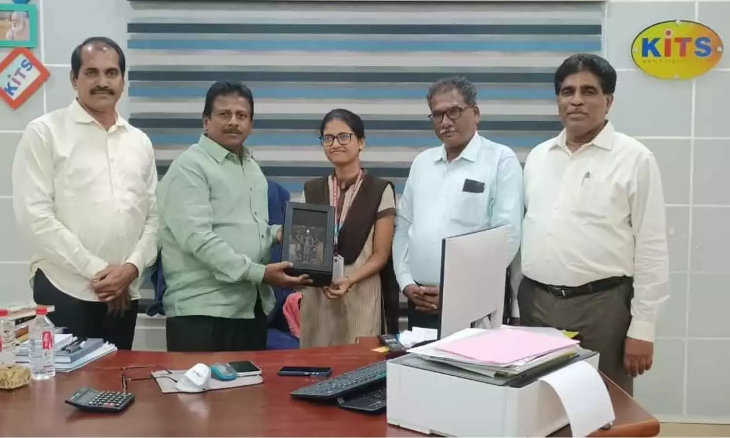 Andhra: KITS के छात्र का क्वांटम एलीट के तौर पर चयन Andhra: KITS के छात्र का क्वांटम एलीट के तौर पर चयन