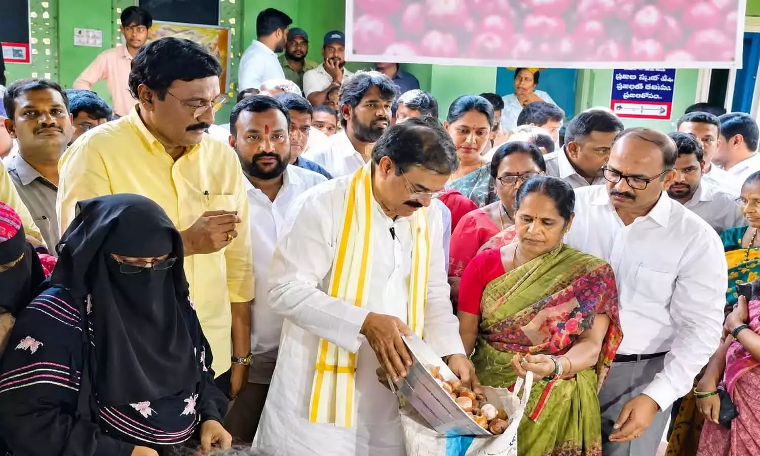 Andhra: पूरे राज्य में 35 रुपये किलो बिकेगा प्याज