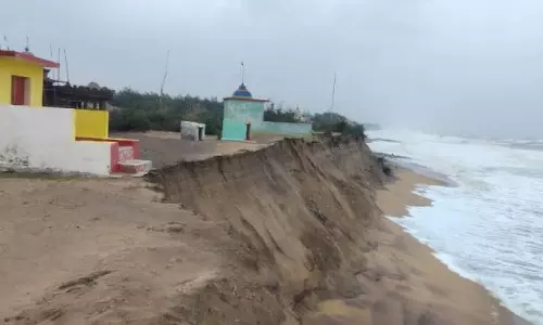 समुद्री कटाव से 2 और मंदिरों को ख़तरा! समुद्री कटाव से 2 और मंदिरों को ख़तरा!