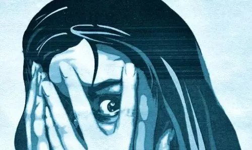 छात्राओं से छेड़छाड़ के आरोप में डांस टीचर गिरफ्तार छात्राओं से छेड़छाड़ के आरोप में डांस टीचर गिरफ्तार