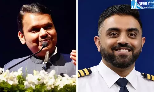 कैप्टन स्मित मच्छार की बहादुरी पर फडणवीस ने जताया गर्व, बताया ‘असली हीरो’