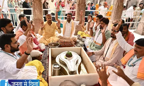 कैप्टन स्मित मच्छार के लिए सोमनाथ में विशेष प्रार्थना