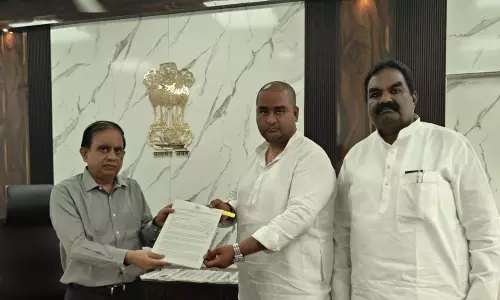 TPCC ने मुशीराबाद में फ़ॉर्म 7 के कथित दुरुपयोग की जांच की मांग की TPCC ने मुशीराबाद में फ़ॉर्म 7 के कथित दुरुपयोग की जांच की मांग की