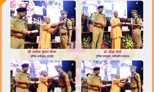 सीएम योगी ने 16 पुलिसकर्मियों को राष्ट्रपति वीरता पदक से किया सम्मानित