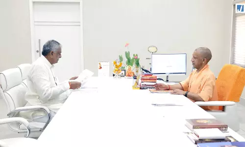 सीएम योगी से विधान परिषद सदस्य चौधरी वीरेंद्र सिंह ने की शिष्टाचार भेंट सीएम योगी से विधान परिषद सदस्य चौधरी वीरेंद्र सिंह ने की शिष्टाचार भेंट