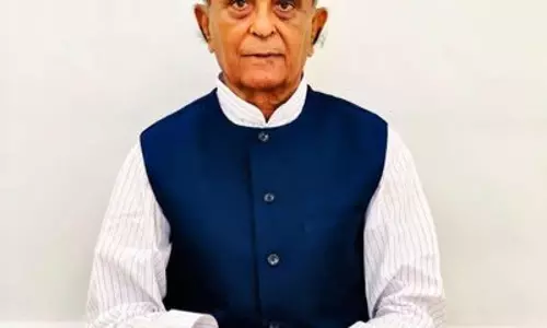 CEC ज्ञानेश कुमार के समर्थन में उतरे पूर्व सांसद हरनाथ सिंह यादव CEC ज्ञानेश कुमार के समर्थन में उतरे पूर्व सांसद हरनाथ सिंह यादव