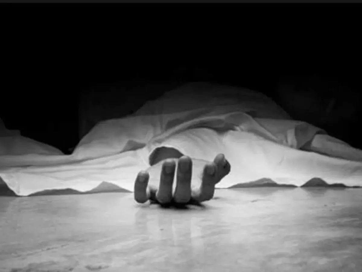 सोनभद्र में प्रसव के दौरान नाबालिग दुष्कर्म पीड़िता की मौत, आरोपी पहले ही गिरफ्तार सोनभद्र में प्रसव के दौरान नाबालिग दुष्कर्म पीड़िता की मौत, आरोपी पहले ही गिरफ्तार