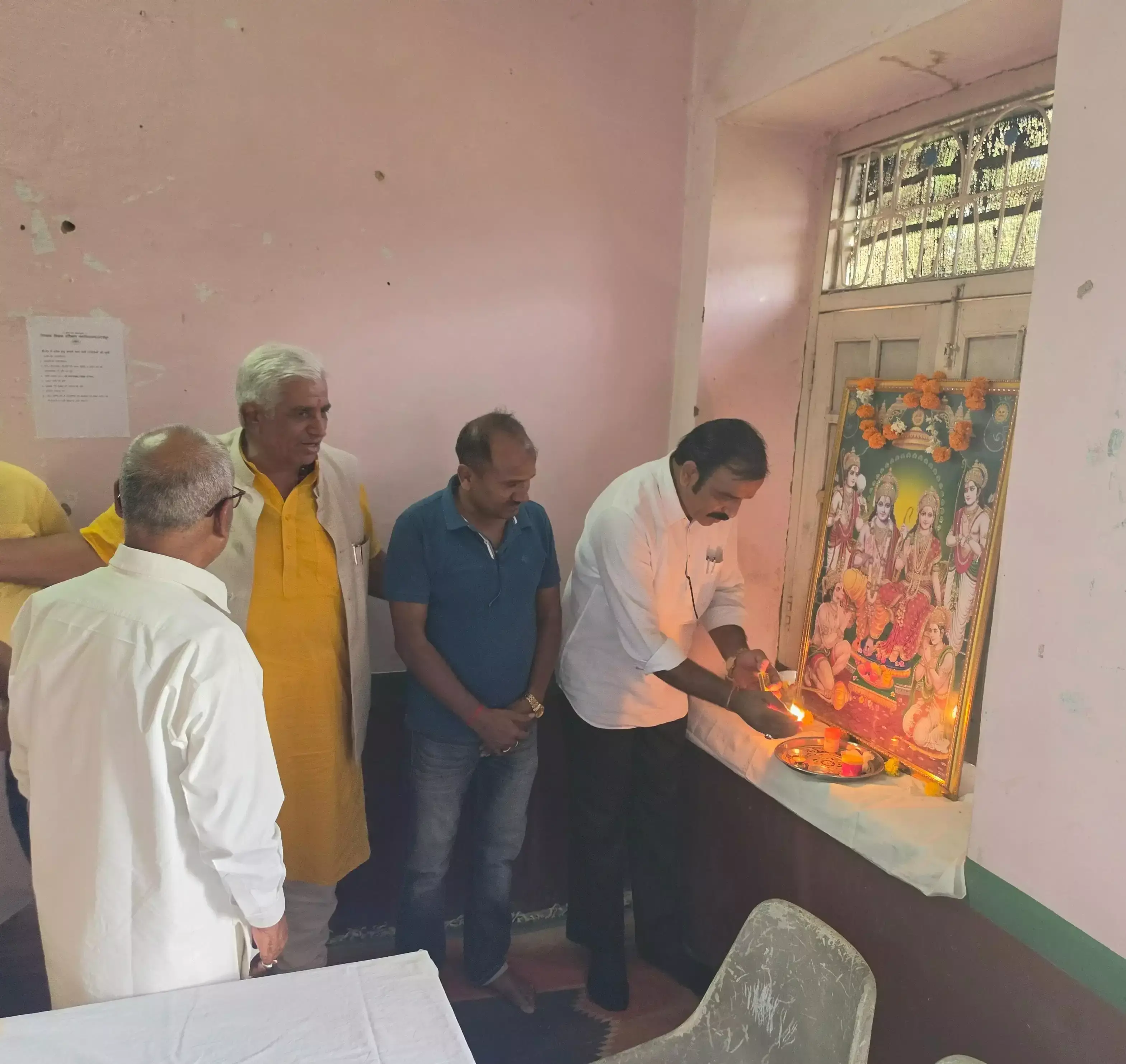 9 अक्टूबर से रामलीला का मंचन, कार्यालय का हुआ शुभारंभ 9 अक्टूबर से रामलीला का मंचन, कार्यालय का हुआ शुभारंभ